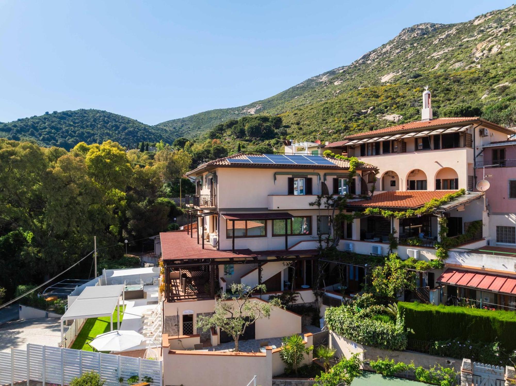 Hotel Galli - Wellness & Spa 费托瓦亚 外观 照片